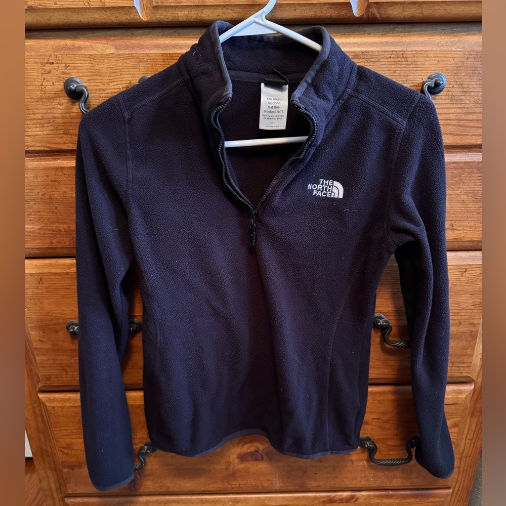 North face fleece base layer